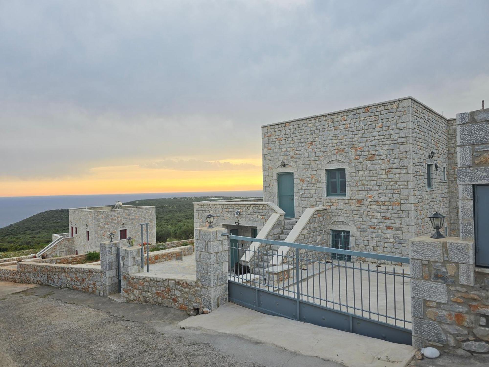 Sugar Stone House Apartment Pyrgos Dirou Exterior photo